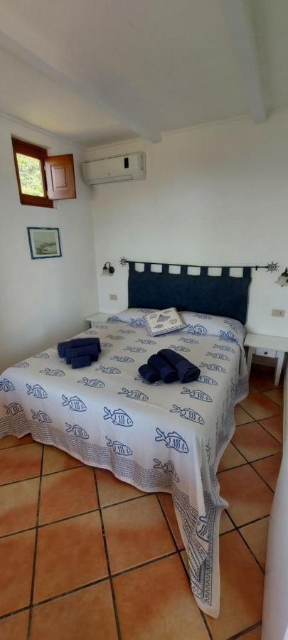 Case Vacanze Marina Longo Santa Marina Salina Bagian luar foto