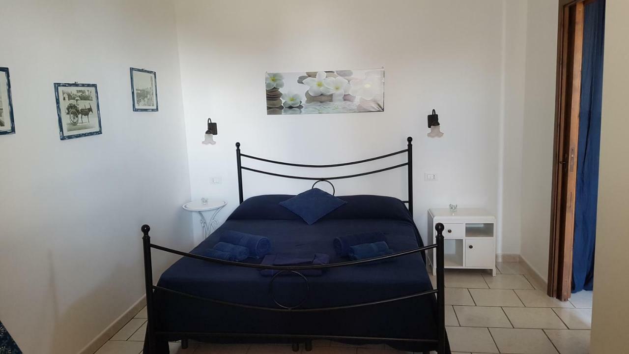 Case Vacanze Marina Longo Santa Marina Salina Bagian luar foto